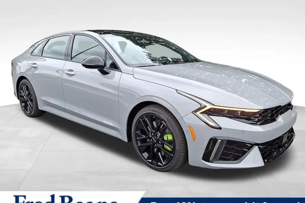 2026 Kia K5 GT photo 1
