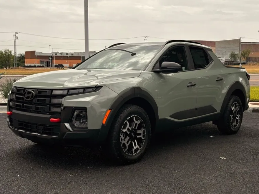 2025 Hyundai Santa Cruz XRT photo 1
