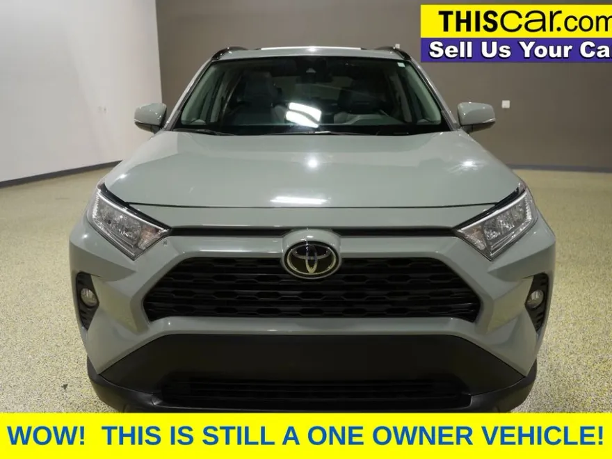 2021 Toyota RAV4 XLE Premium photo 1