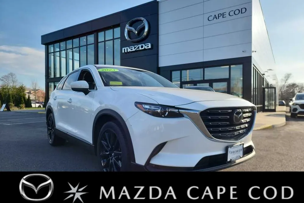 2023 Mazda CX-9 Touring photo 1