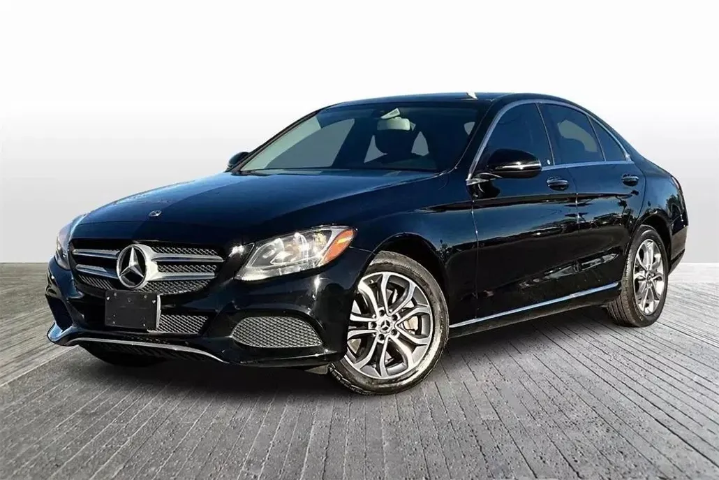 2018 Mercedes Benz C 300 4MATIC Sedan photo 1