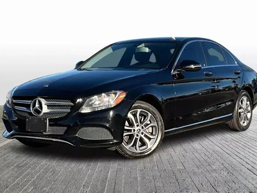 2018 Mercedes Benz C 300 4MATIC Sedan photo 1