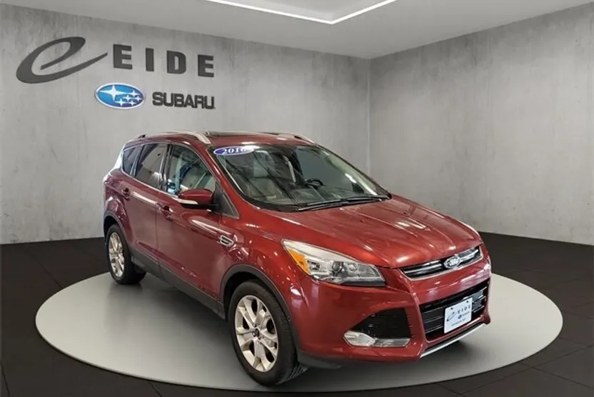 2016 Ford Escape Titanium photo 1