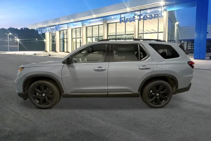 2025 Honda Pilot Black Edition photo 1