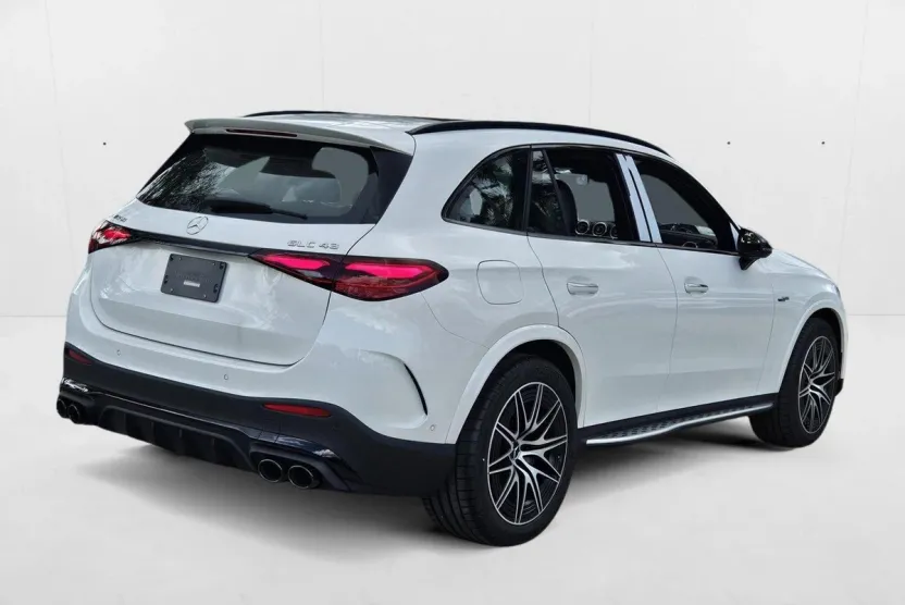 2025 Mercedes Benz GLC AMG 43 4MATIC photo 1