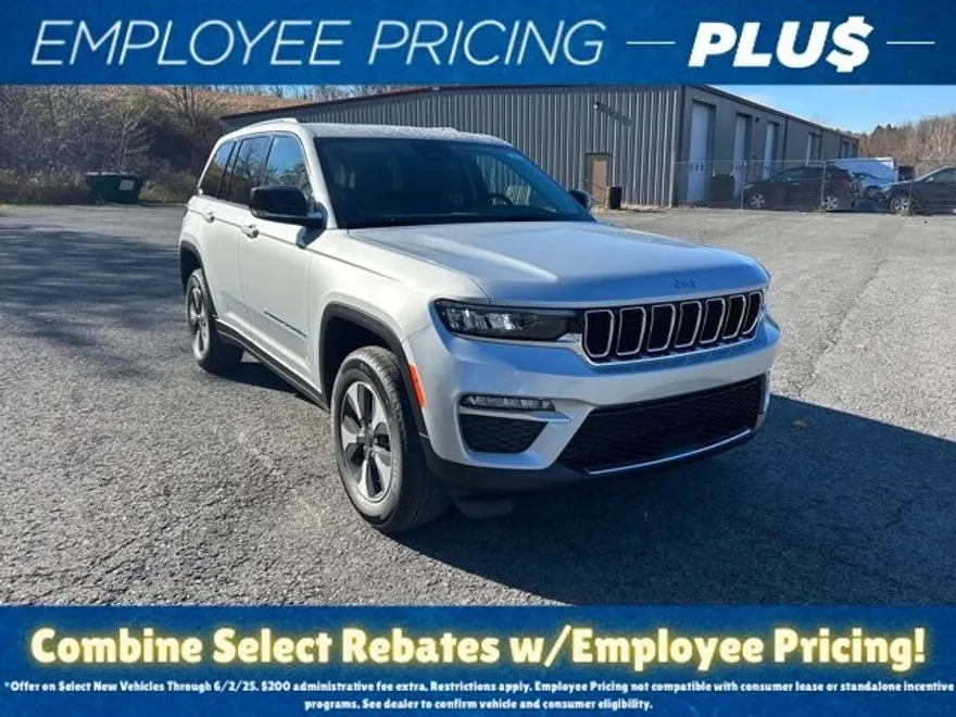 2024 Jeep Grand Cherokee 4xe Sport photo 1