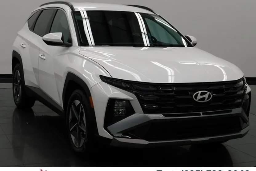 2025 Hyundai Tucson SEL photo 1