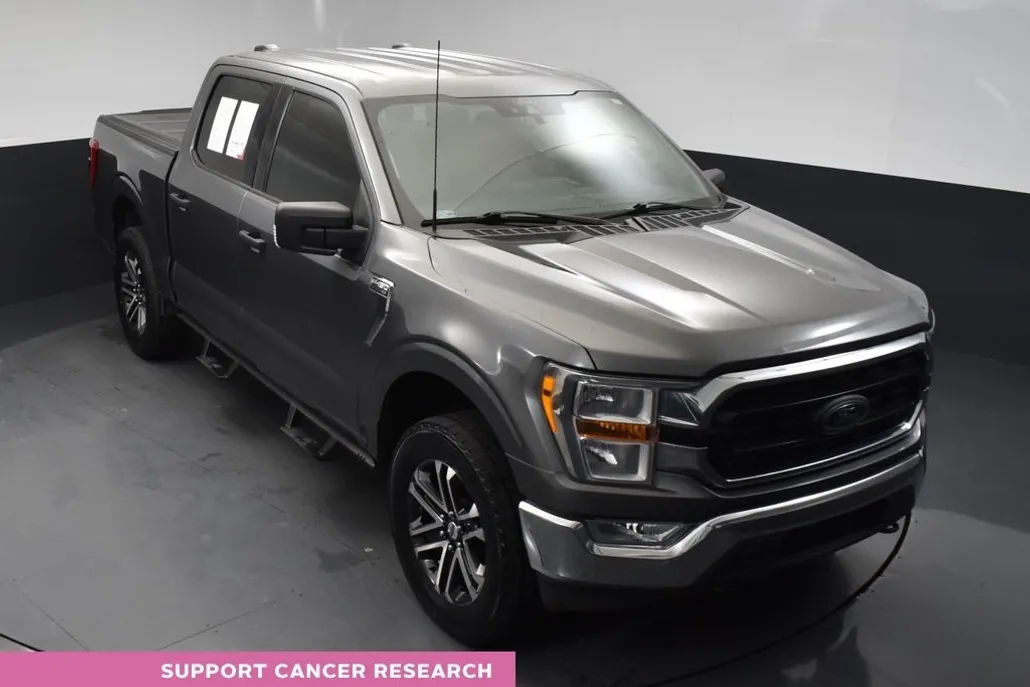 2021 Ford F-150 XLT photo 1