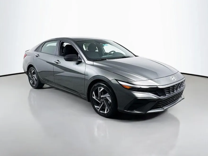 2025 Hyundai Elantra Hybrid SEL Sport photo 1