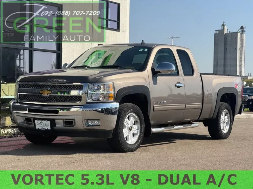 2013 Chevrolet Silverado 1500 LT photo 1