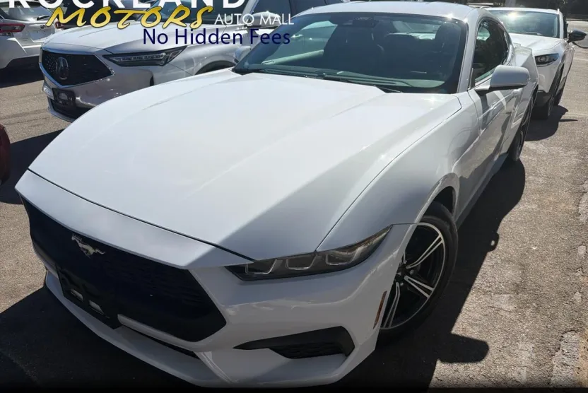 2025 Ford Mustang EcoBoost Premium photo 1