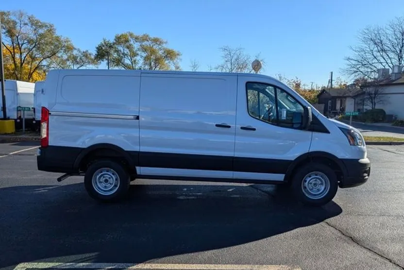 2024 Ford Transit photo 1