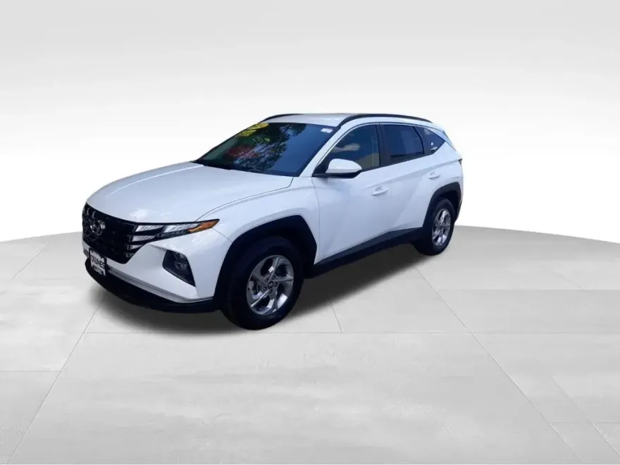 2024 Hyundai Tucson SEL photo 1
