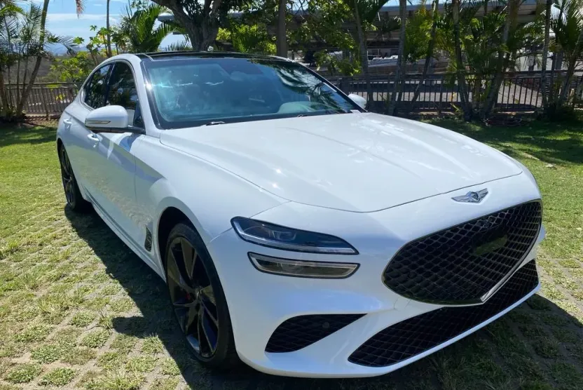 2023 Genesis G70 Advanced 3.3T Sport Prestige photo 1