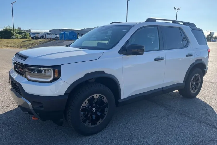2026 Honda Passport TrailSport Elite photo 1