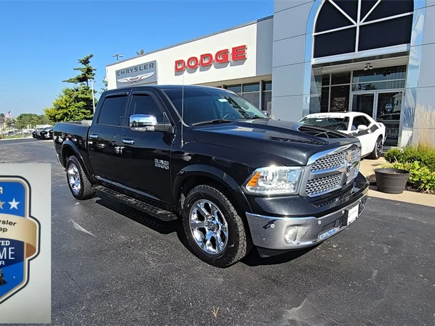 2018 Ram 1500 Laramie photo 1