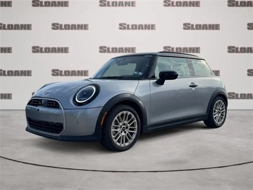 2025 Mini Cooper S Iconic photo 1
