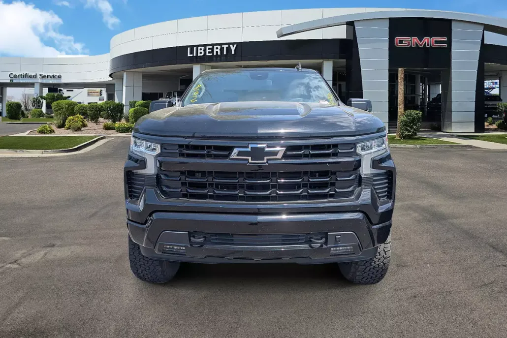 2022 Chevrolet Silverado 1500 RST photo 1
