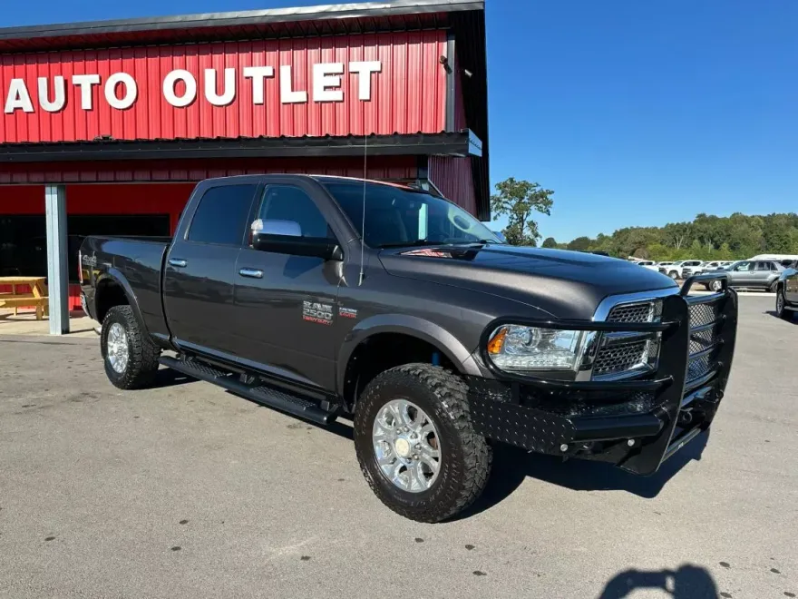 2017 Ram 2500 Laramie photo 1