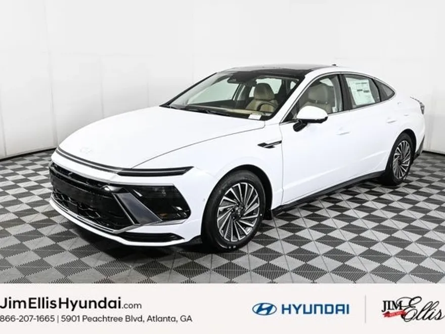 2025 Hyundai Sonata Hybrid Limited photo 1