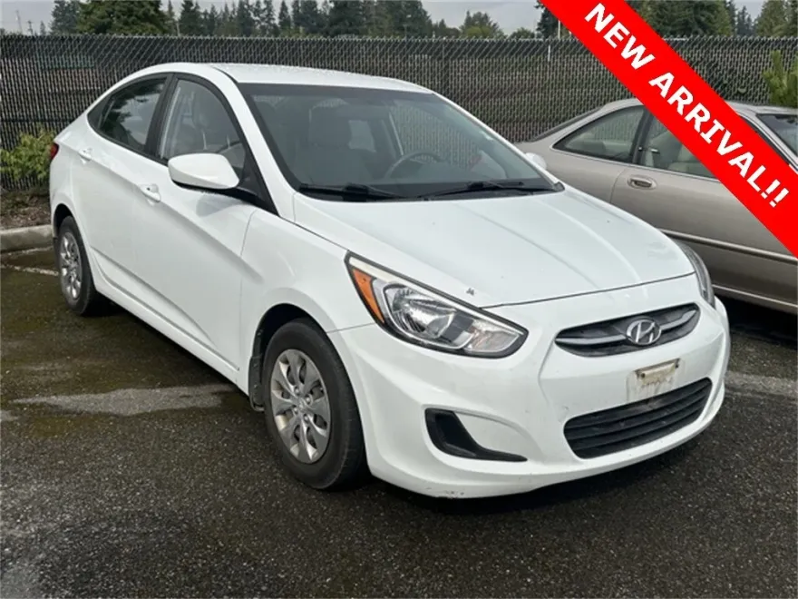 2016 Hyundai Accent SE photo 1