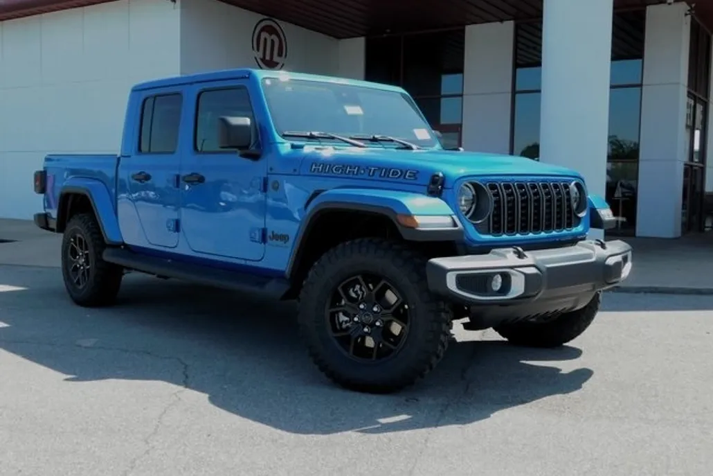 2025 Jeep Gladiator Sport photo 1