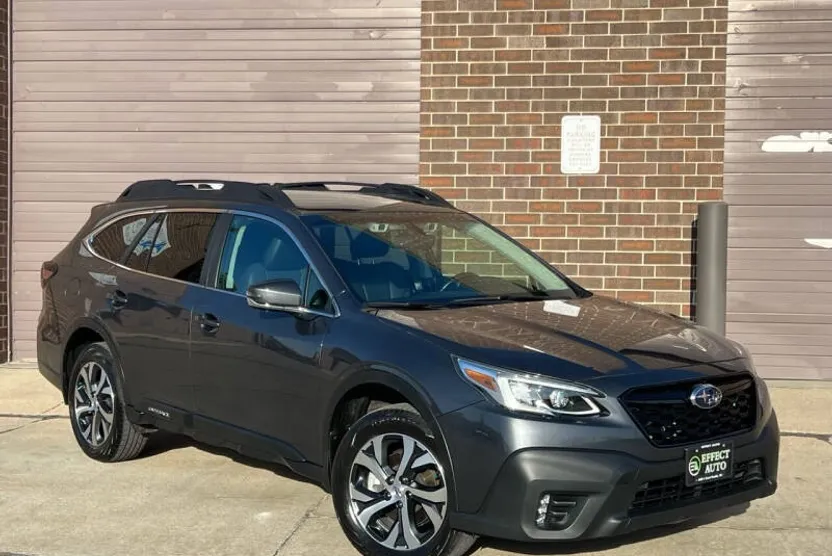 2021 Subaru Outback Limited photo 1