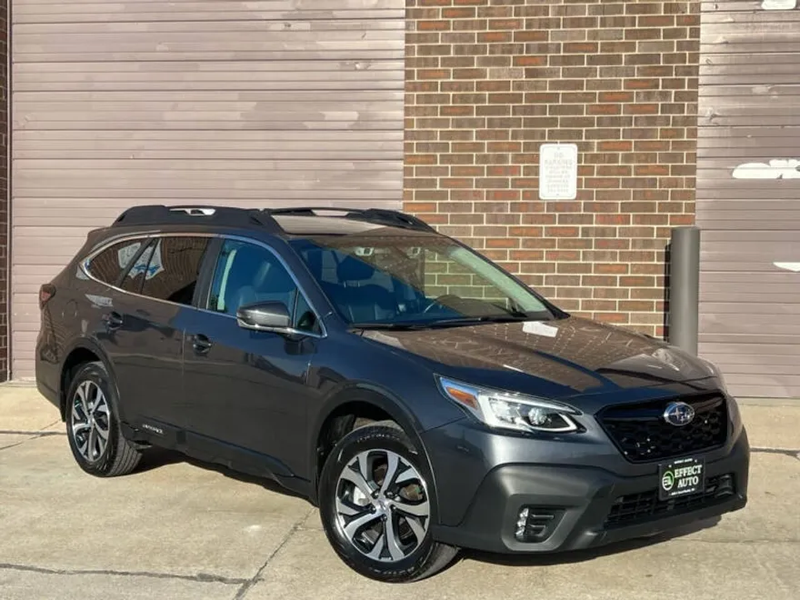 2021 Subaru Outback Limited photo 1