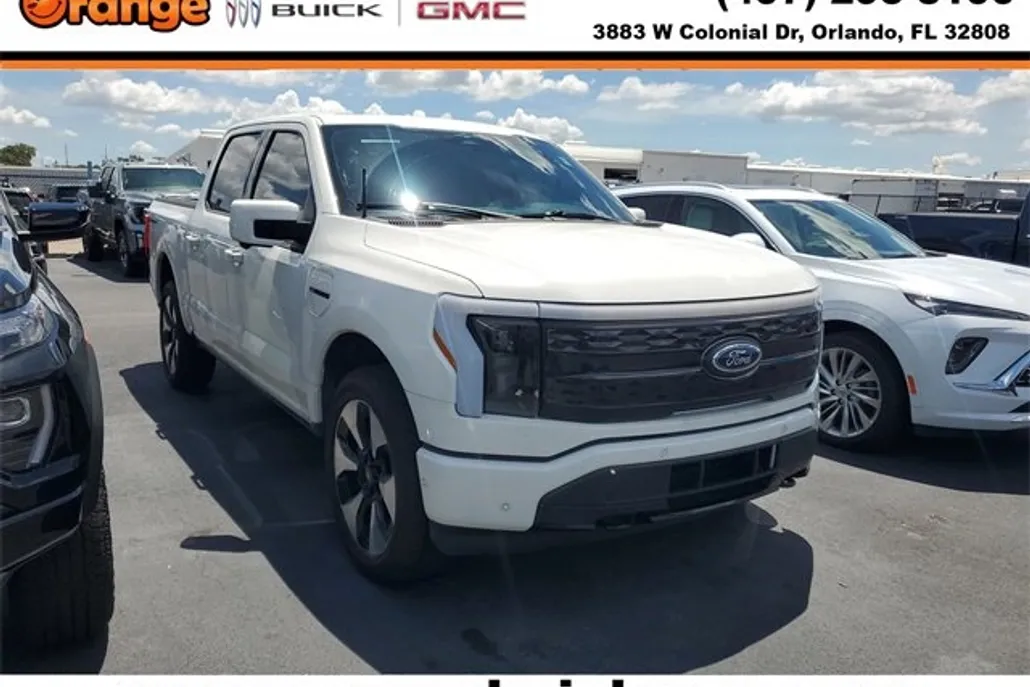 2023 Ford F-150 Lightning photo 1