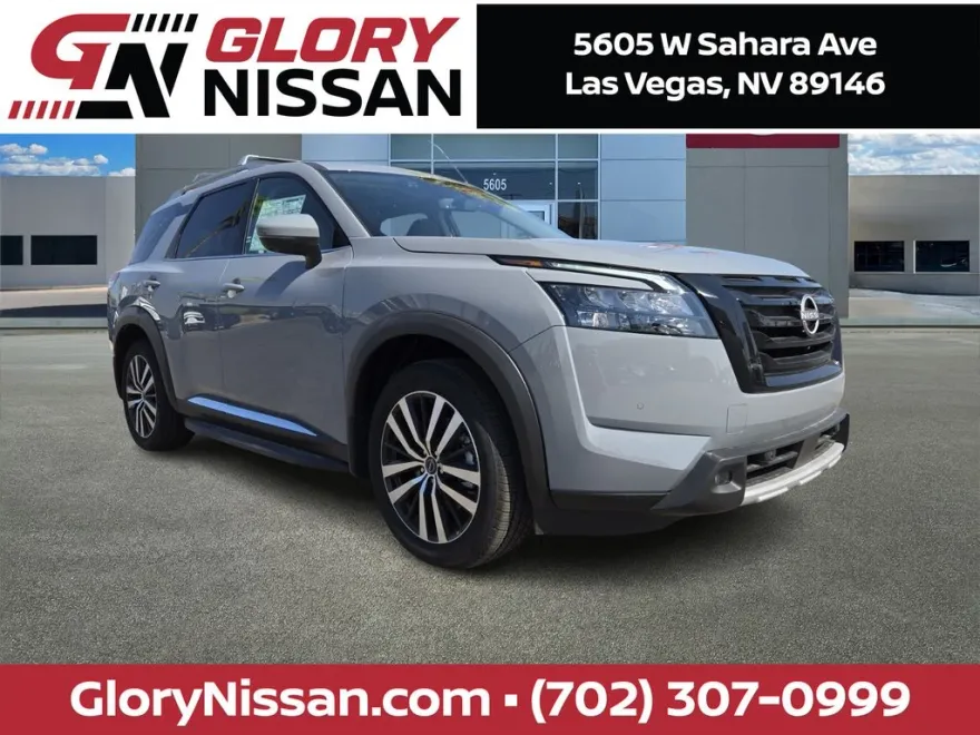 2025 Nissan Pathfinder Platinum photo 1