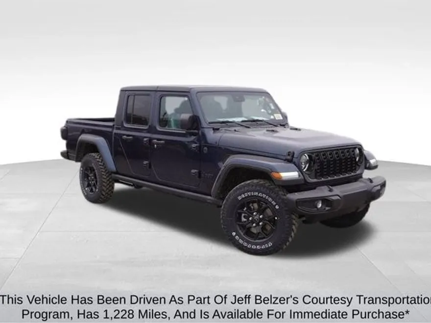 2025 Jeep Gladiator Willys photo 1