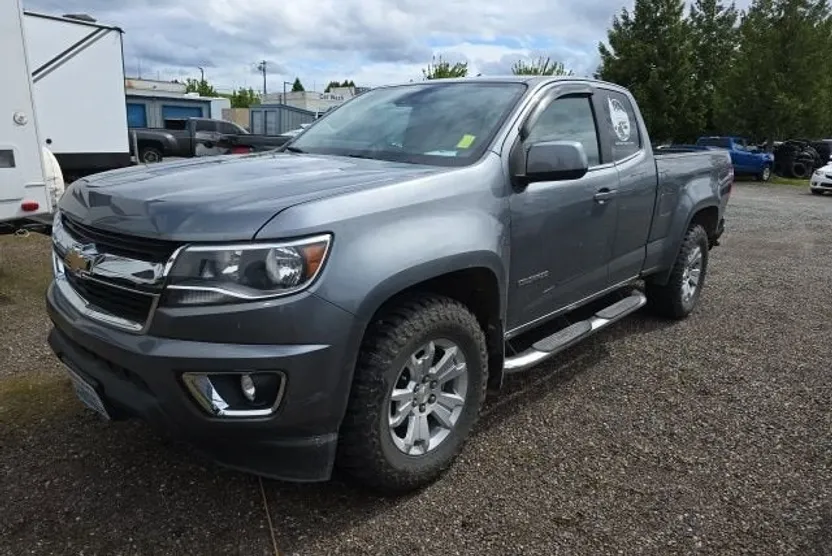 2019 Chevrolet Colorado LT photo 1