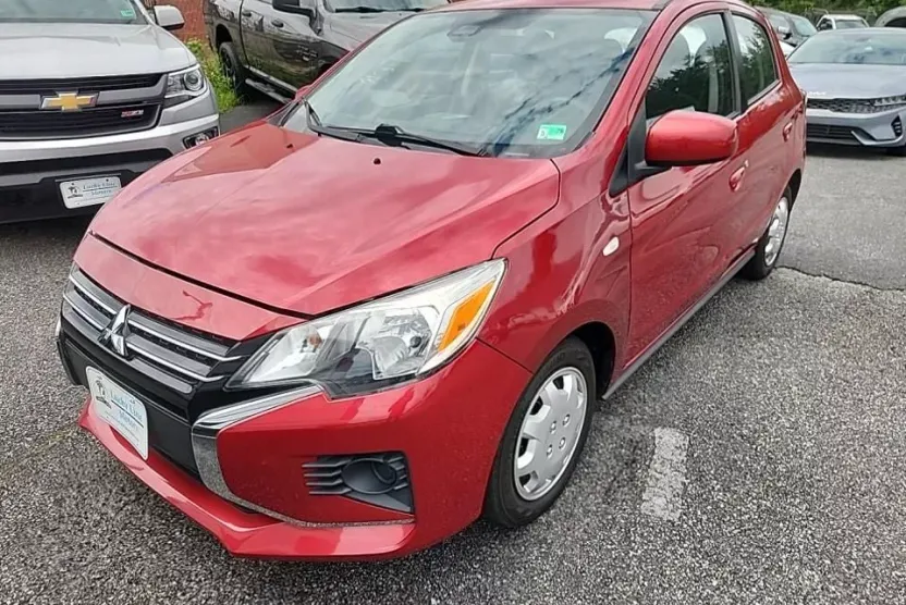 2021 Mitsubishi Mirage ES photo 1