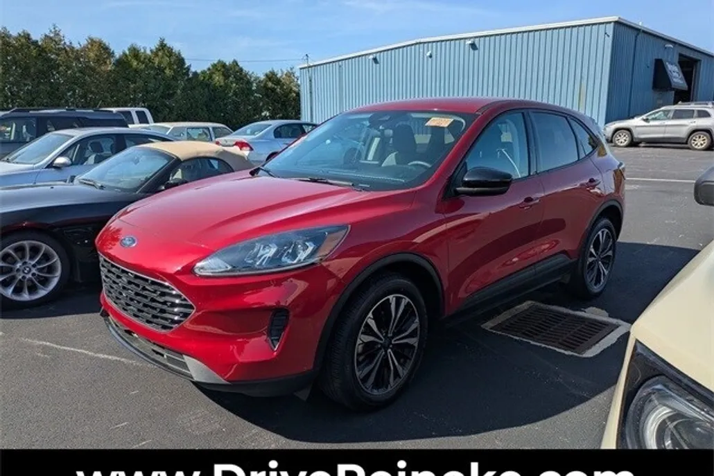 2022 Ford Escape SE photo 1