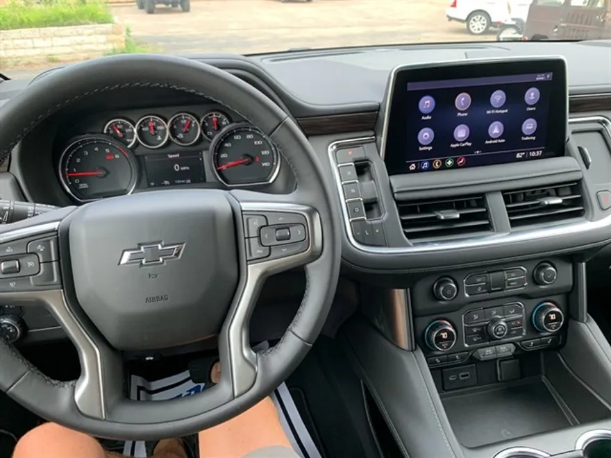 2021 Chevrolet Tahoe Z71 photo 5
