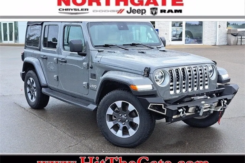 2021 Jeep Wrangler Unlimited Sahara photo 1