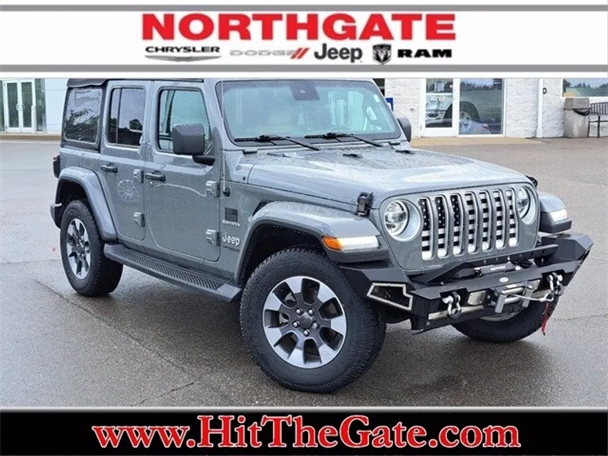 2021 Jeep Wrangler Unlimited Sahara photo 1