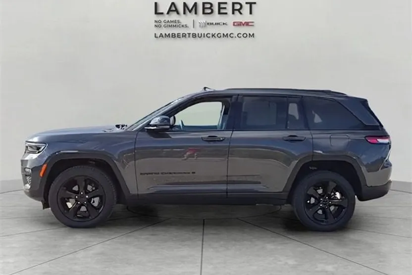 2024 Jeep Grand Cherokee Limited photo 1