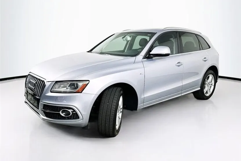 2017 Audi Q5 3.0T Premium Plus photo 1