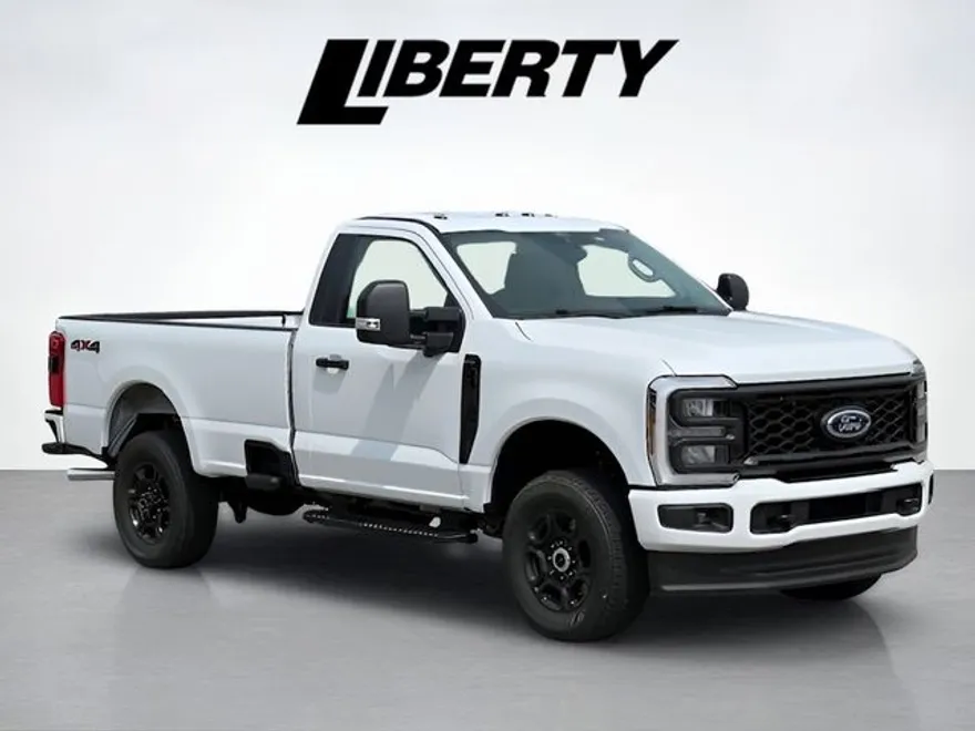 2025 Ford F-250 photo 1
