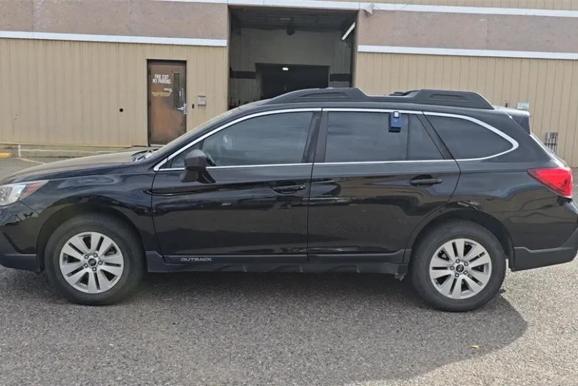 2018 Subaru Outback Base photo 1