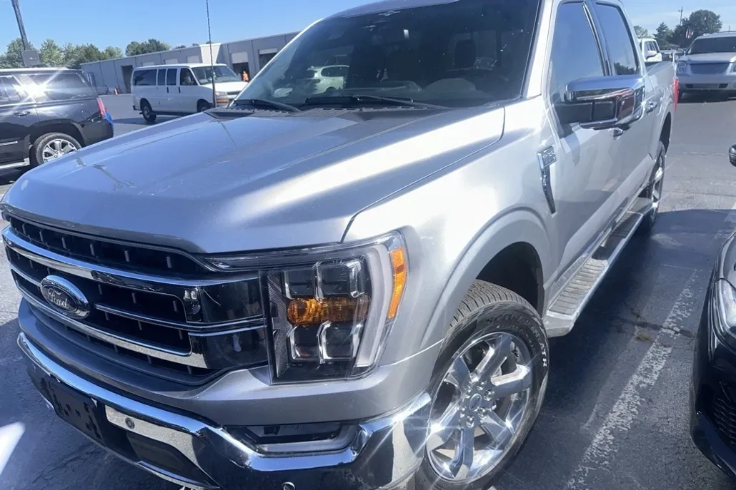2023 Ford F-150 Lariat photo 1