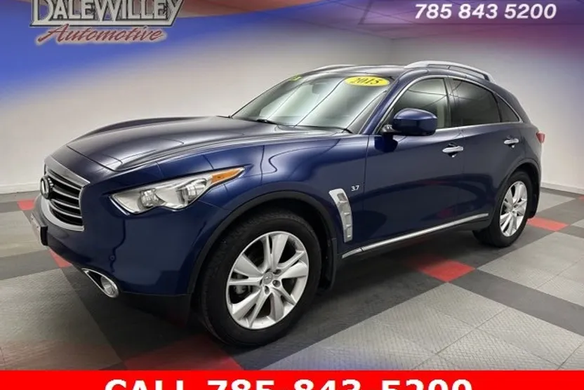 2015 Infiniti QX70 AWD photo 1