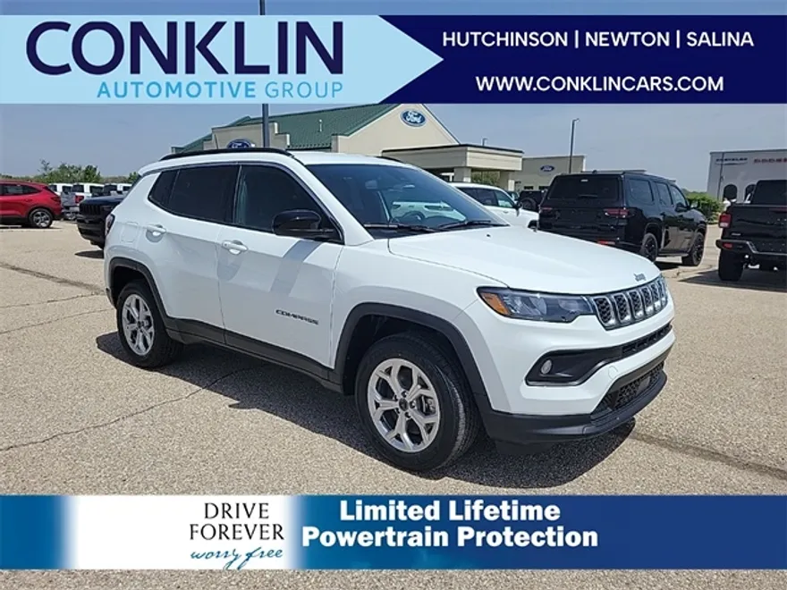2025 Jeep Compass Latitude photo 1
