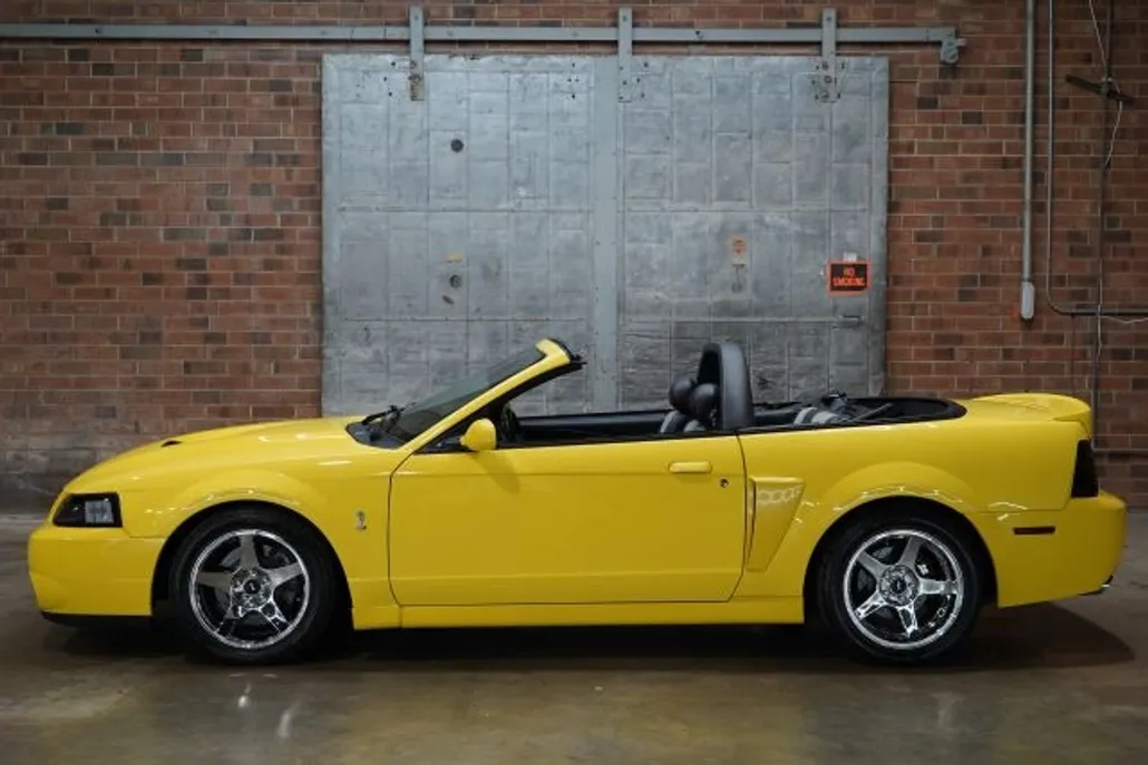 2003 Ford Mustang Cobra Convertible photo 1