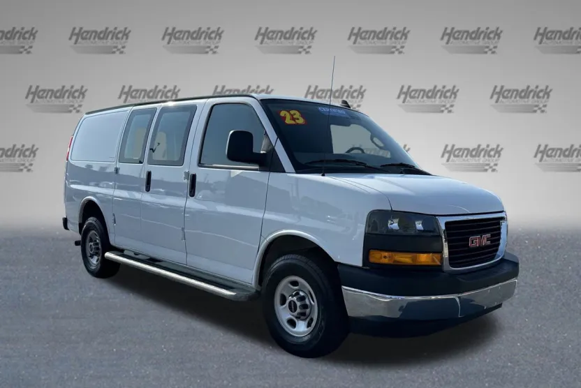 2023 Gmc Savana Cargo 2500 photo 1