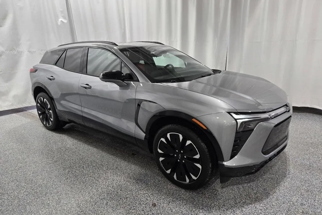 2025 Chevrolet Blazer EV RS photo 1