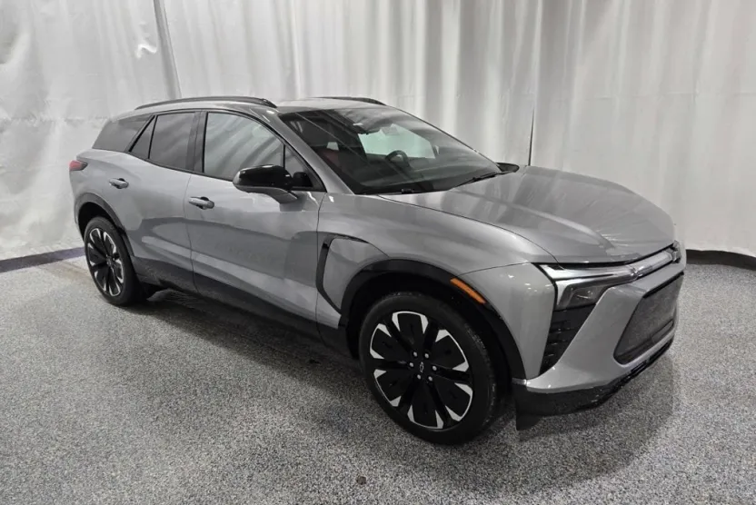 2025 Chevrolet Blazer EV RS photo 1