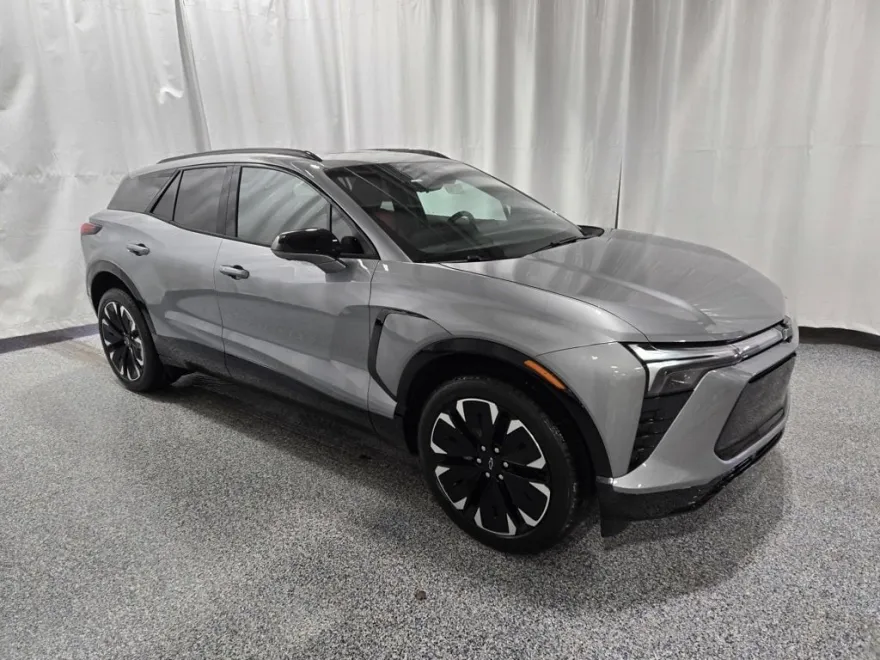 2025 Chevrolet Blazer EV RS photo 1