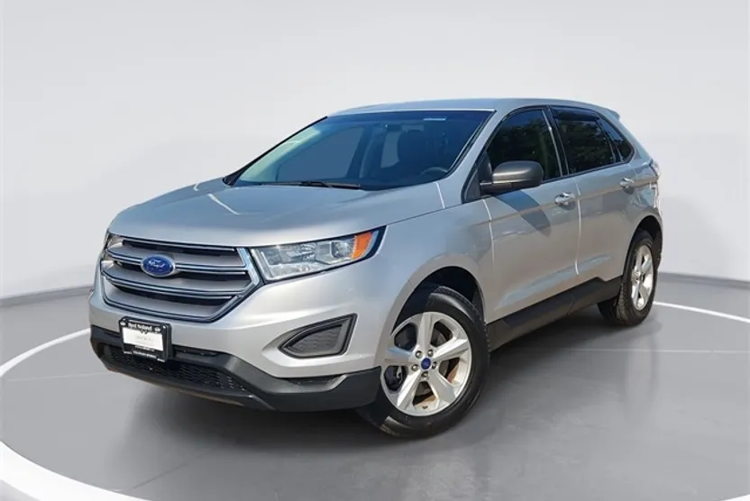 2017 Ford Edge SE photo 1